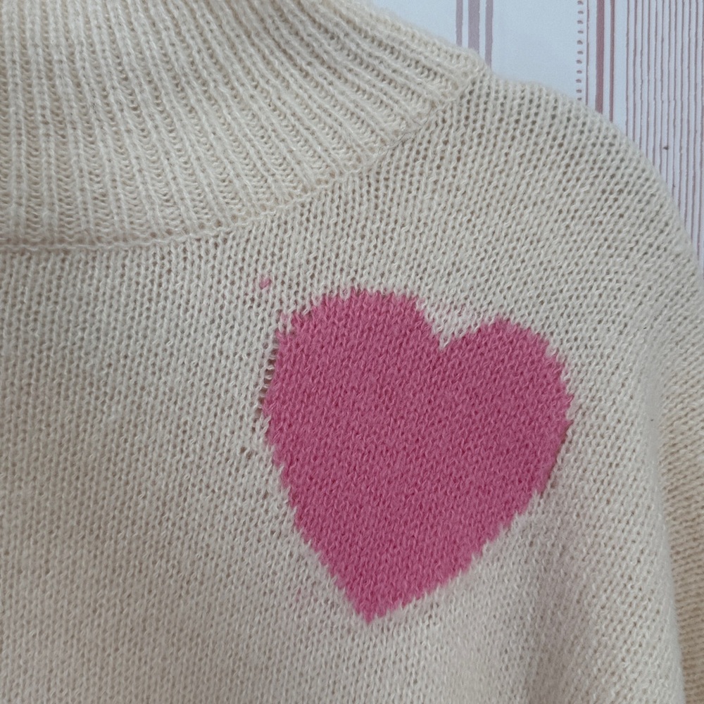 Cozy Cream Sweater with Pink Hearts - Picture 2 of 3